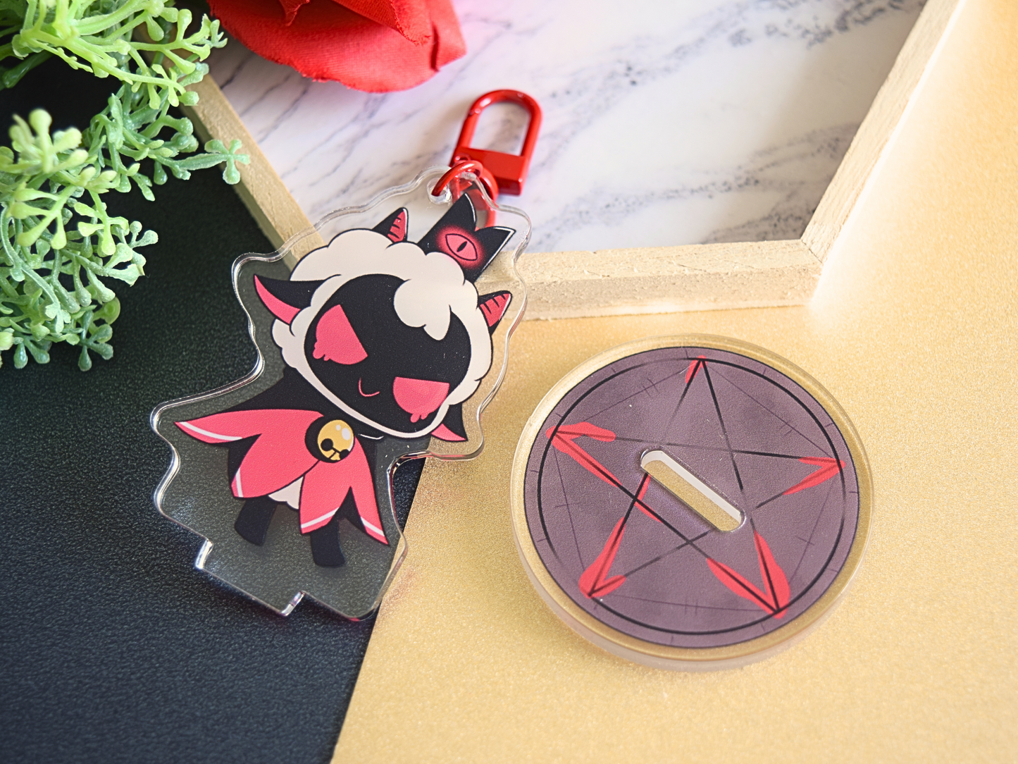 Cult of the Lamb Keychain Standee